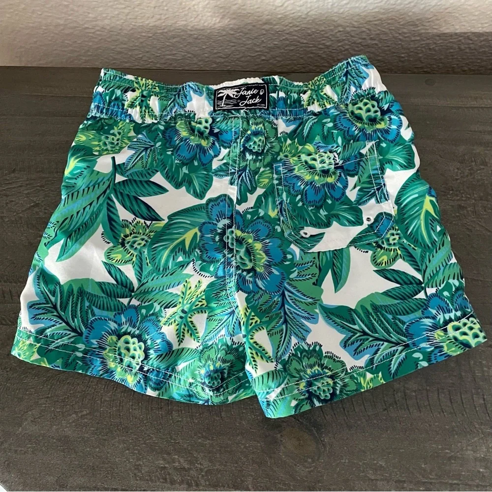 Janie and Jack Green Floral kids Shorts